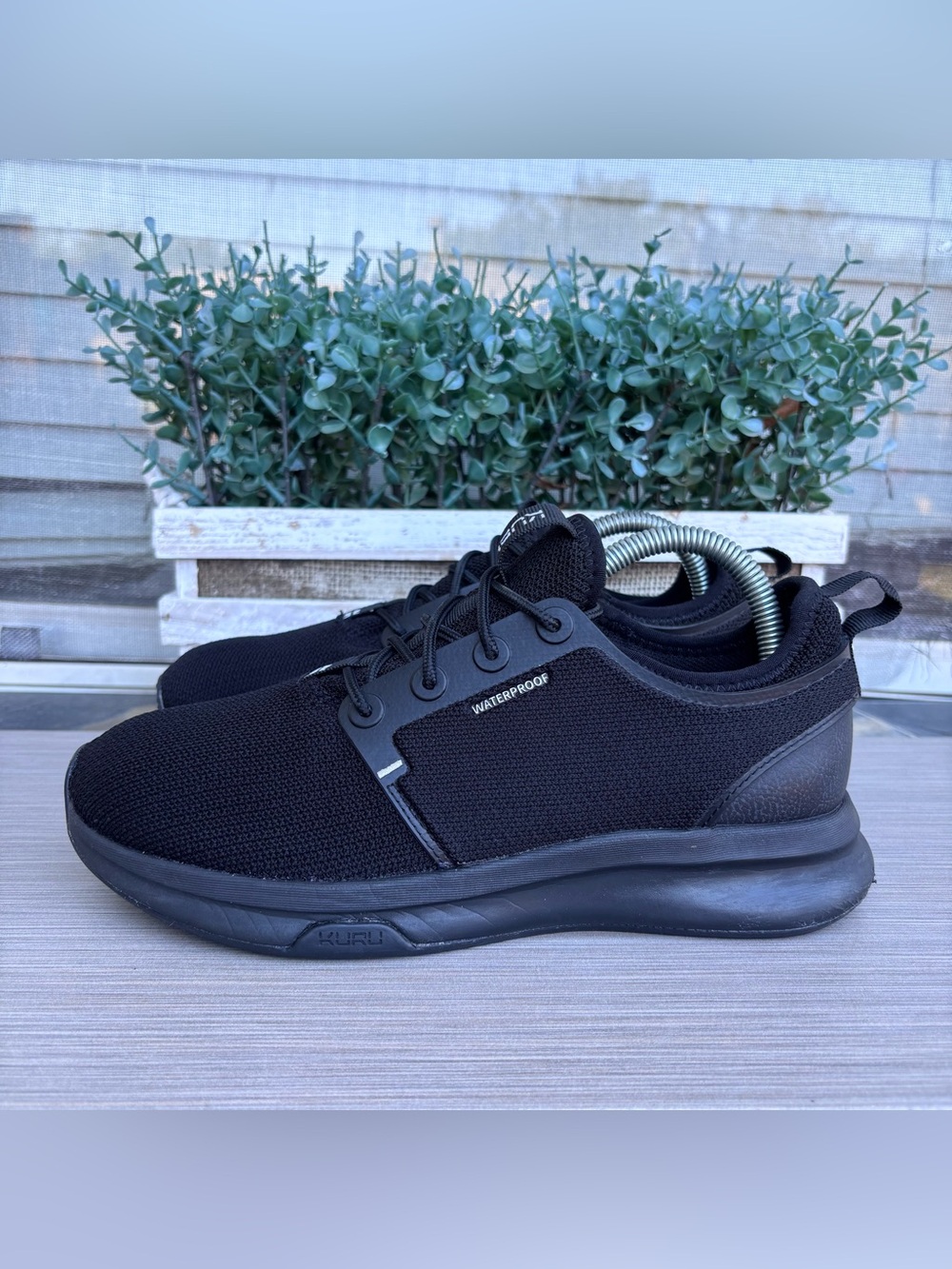 KURU ATOM Waterproof Women's 8M Jet Black Plantar Fasciitis Walking Shoes - Picture 2 of 11